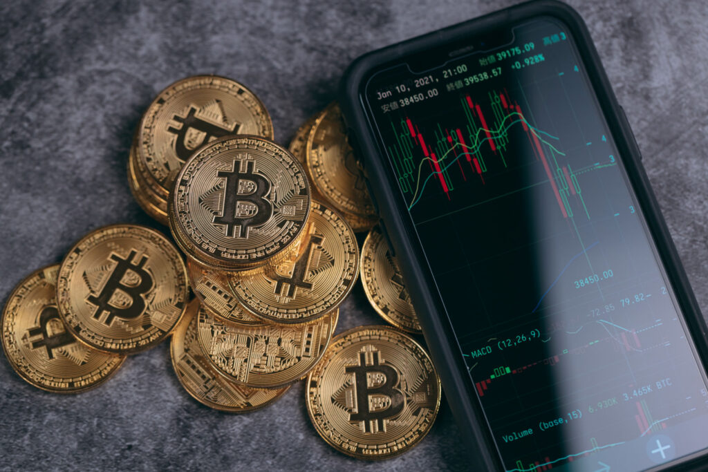 暴落チャートとビットコイン